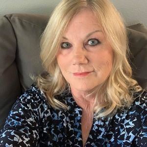 Meet your Posher, Juleen